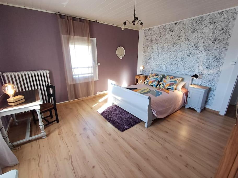 Maison De Village Avec Jardin Torpes  외부 사진