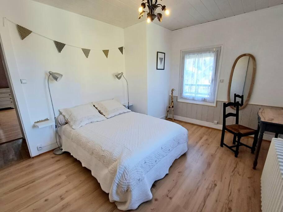 Maison De Village Avec Jardin Torpes  외부 사진